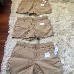 4 pairs Girls size 12 Old Navy khaki shorts